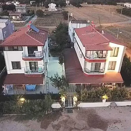 Hotel Geyikli Sahilde 1+1 Orta Kat B1 Ezine