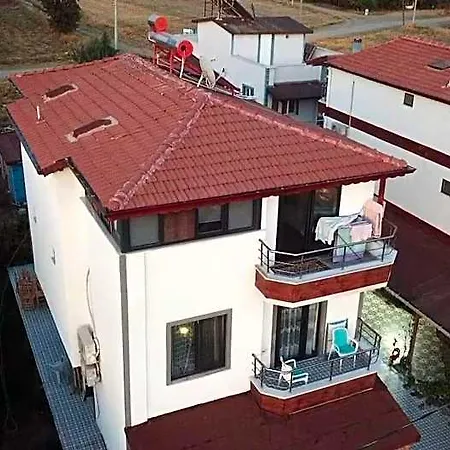 Geyikli Sahilde 1+1 Orta Kat B1 2* Ezine