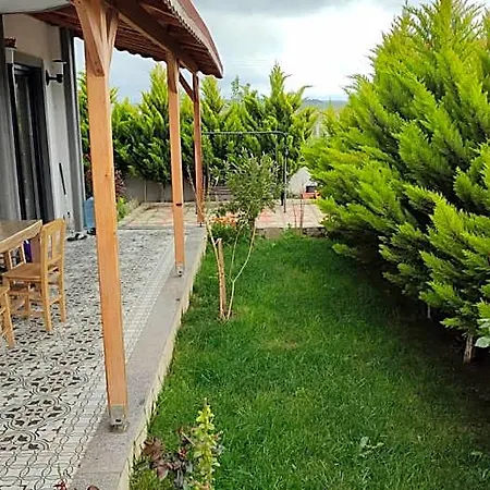 Hotel Geyikli Sahilde 1+1 Orta Kat B1 Ezine